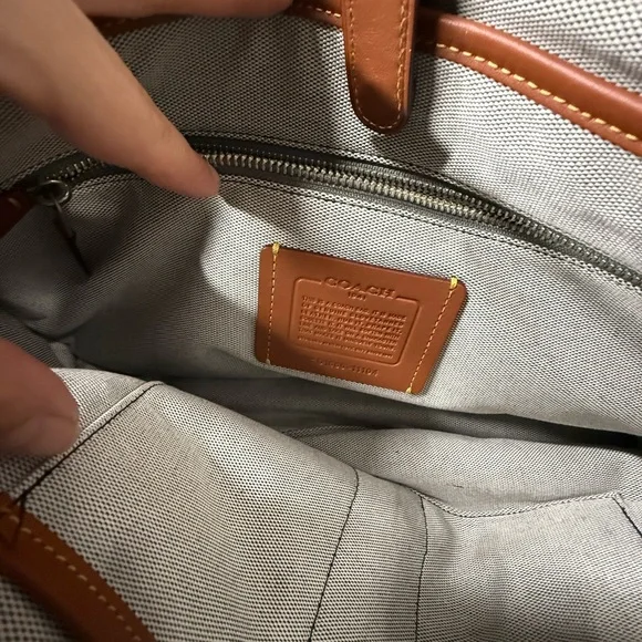 Black Leather Computer Tote Shoulder Bag - Picture 10 of 14